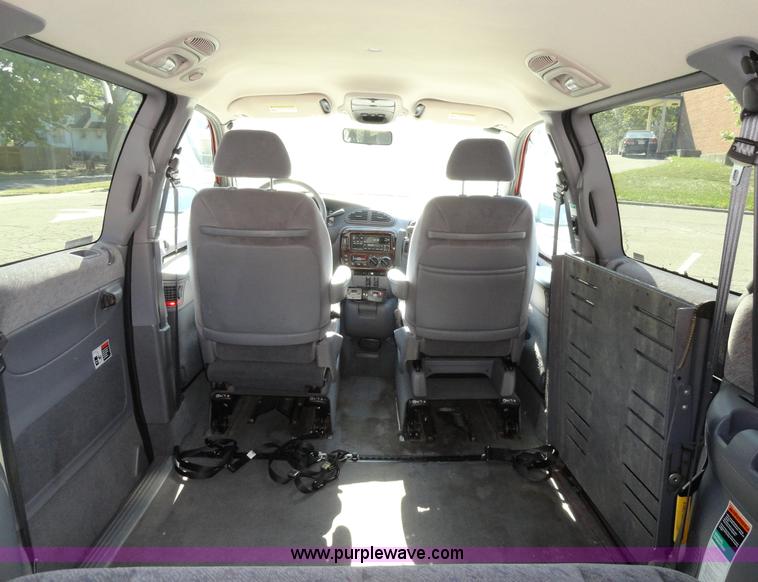 image for item A3187 1999 Chrysler Town & Country LX mini van