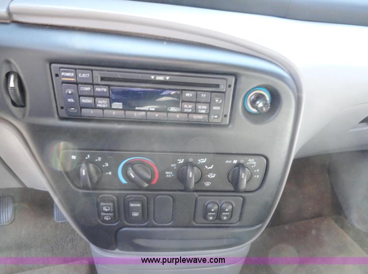 image for item A3188 1995 Ford Windstar LX mini van