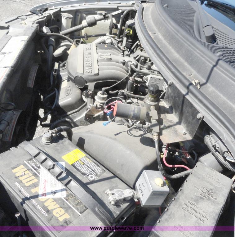 image for item A3188 1995 Ford Windstar LX mini van