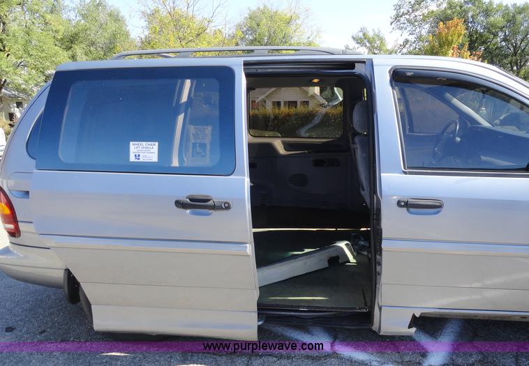image for item A3188 1995 Ford Windstar LX mini van