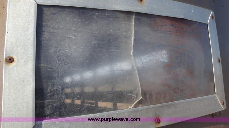 image for item A3246 1988 Rawhide 16' horse trailer