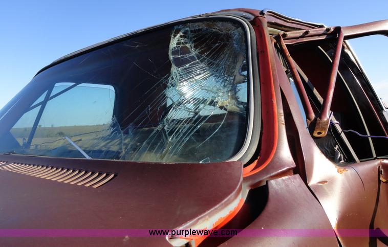 image for item A3251 1976 Chevrolet C50 dump truck with hoist