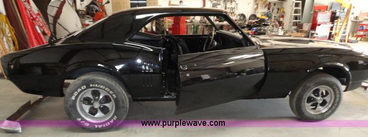 image for item A3252 1968 Pontiac Firebird