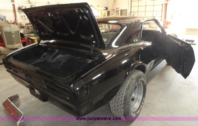 image for item A3252 1968 Pontiac Firebird