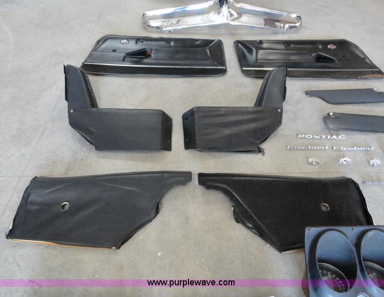 image for item A3252 1968 Pontiac Firebird