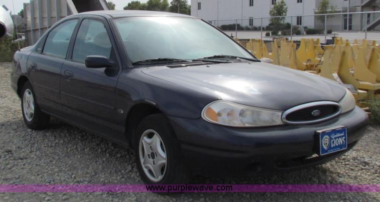 image for item A3528 1998 Ford Contour