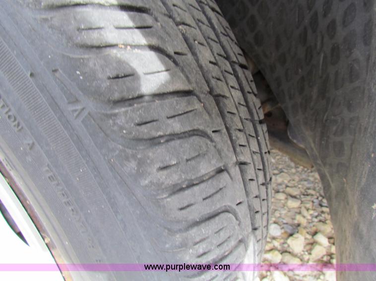 image for item A3528 1998 Ford Contour