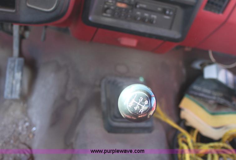 image for item A3602 1990 Ford F350 XL pickup truck