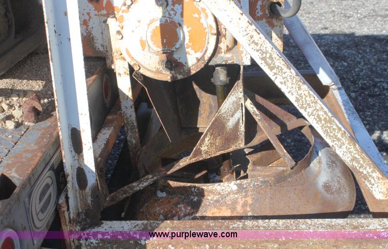 image for item A3602 1990 Ford F350 XL pickup truck