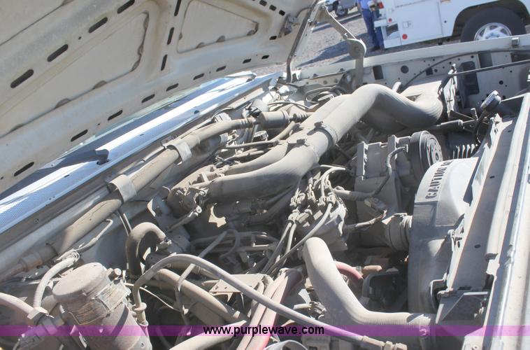 image for item A3602 1990 Ford F350 XL pickup truck