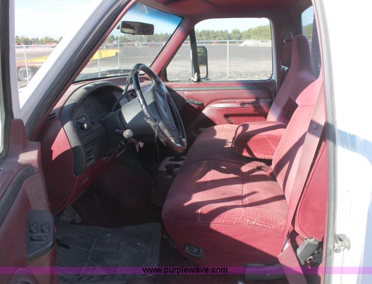 image for item A3603 1997 Ford F350 XLT pickup truck