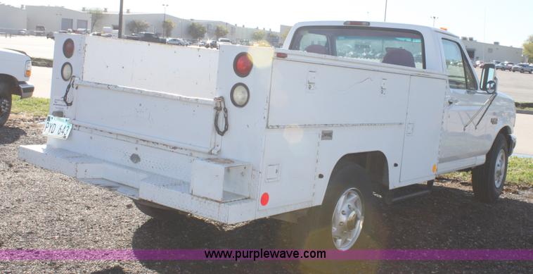 image for item A3604 1997 Ford F350 XLT pickup truck