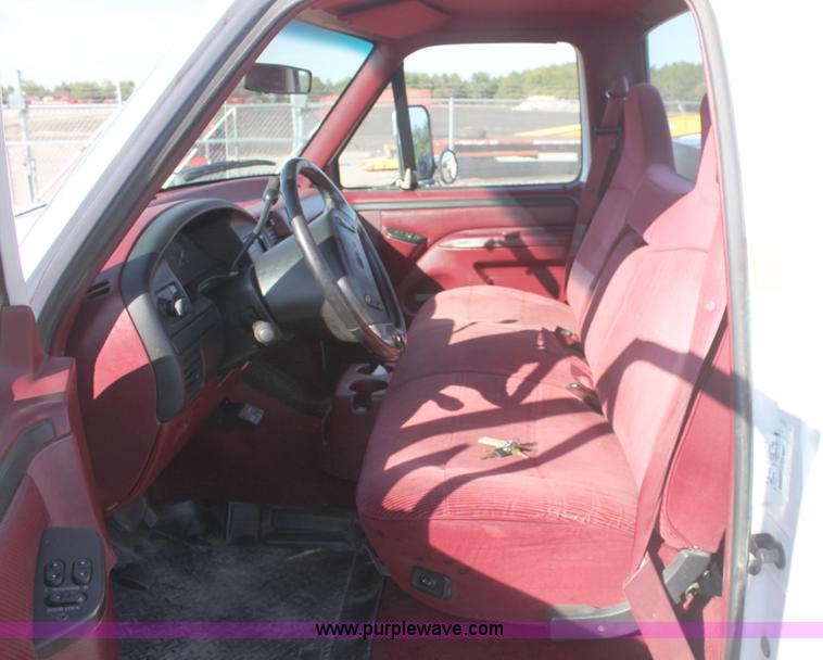 image for item A3604 1997 Ford F350 XLT pickup truck