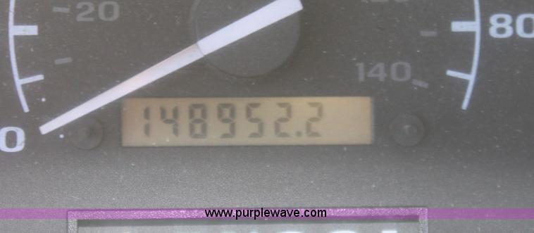 image for item A3604 1997 Ford F350 XLT pickup truck