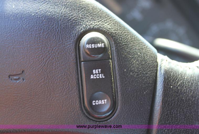 image for item A3604 1997 Ford F350 XLT pickup truck