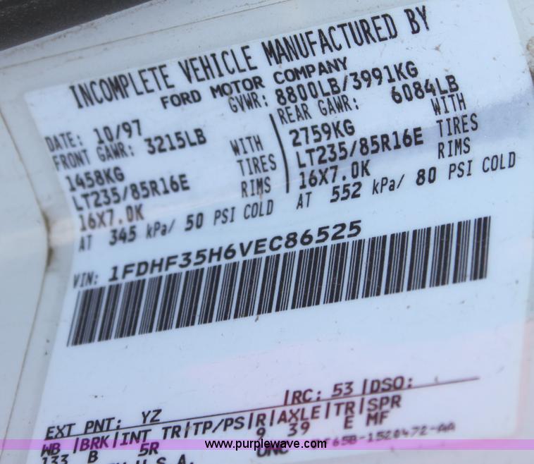 image for item A3604 1997 Ford F350 XLT pickup truck