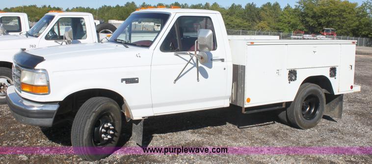 image for item A3610 1994 Ford F350 XLT pickup truck