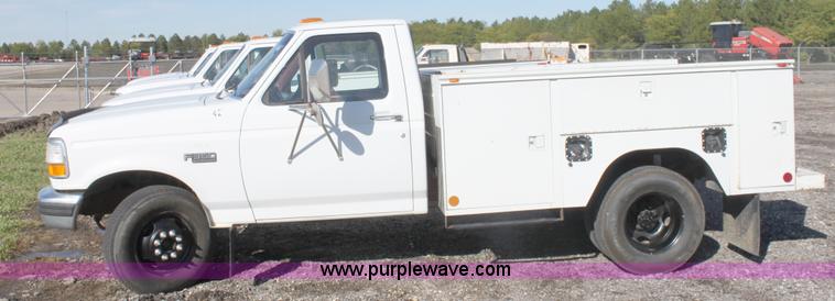 image for item A3610 1994 Ford F350 XLT pickup truck
