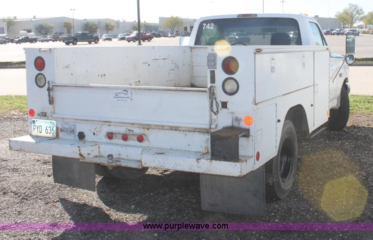 image for item A3610 1994 Ford F350 XLT pickup truck