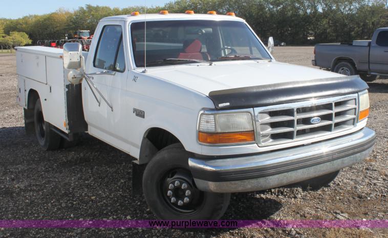 image for item A3610 1994 Ford F350 XLT pickup truck