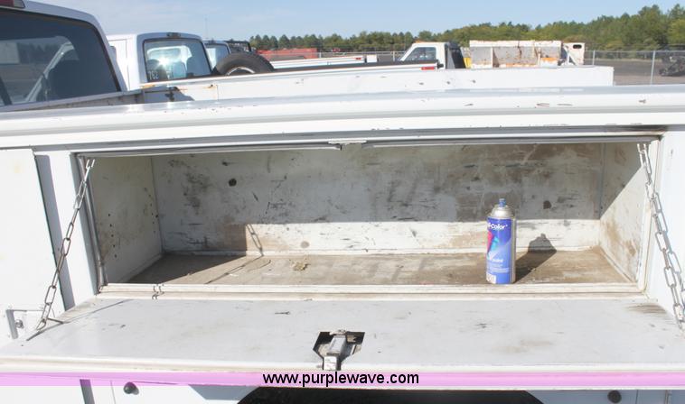 image for item A3610 1994 Ford F350 XLT pickup truck