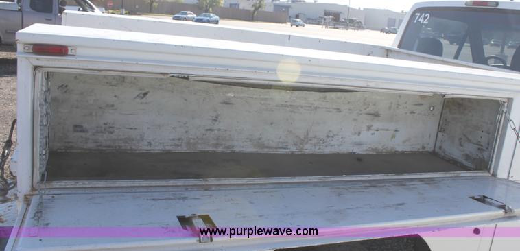 image for item A3610 1994 Ford F350 XLT pickup truck