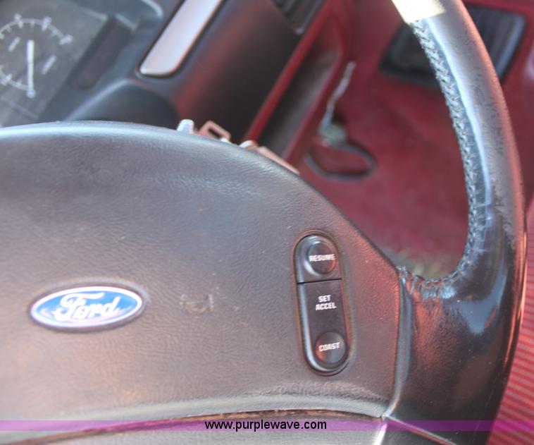 image for item A3610 1994 Ford F350 XLT pickup truck