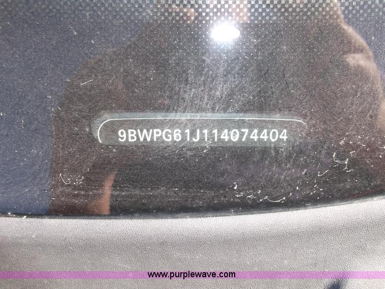 image for item B5022 2001 Volkswagen GTI GLX VR6