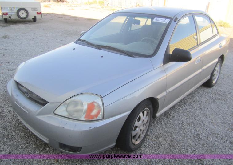 image for item B5526 2003 Kia Rio
