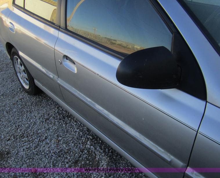 image for item B5526 2003 Kia Rio