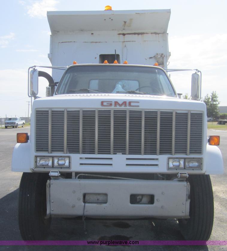 image for item C5013 1989 GMC TopKick 7000 dump truck