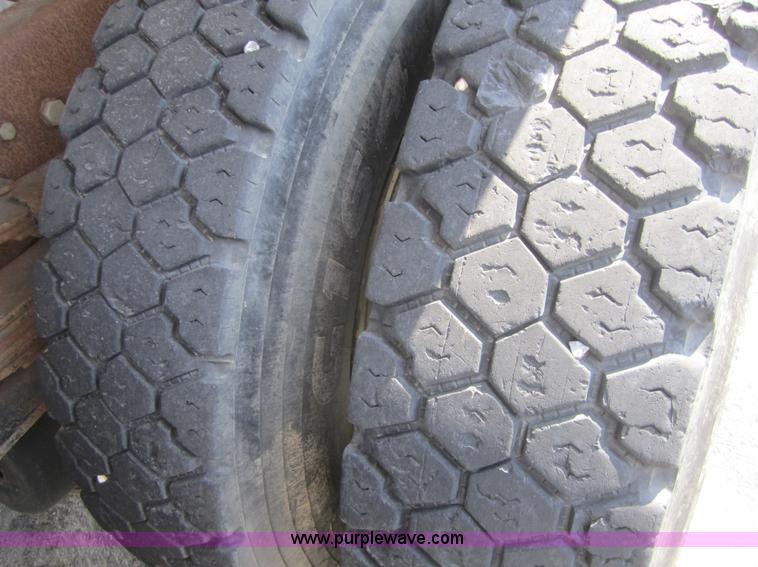 image for item C5013 1989 GMC TopKick 7000 dump truck