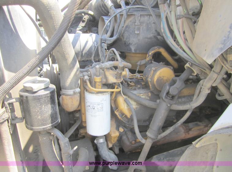image for item C5013 1989 GMC TopKick 7000 dump truck