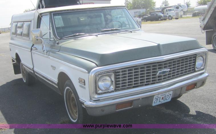 image for item C5015 1972 Chevrolet Cheyenne 10 pickup truck
