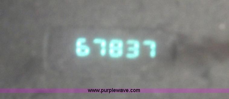 image for item C5664 2001 Dodge Dakota pickup truck