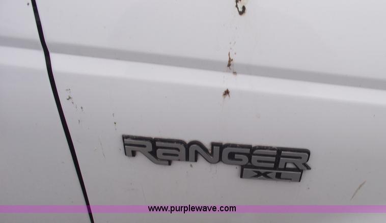 image for item C5665 1996 Ford Ranger XL pickup truck