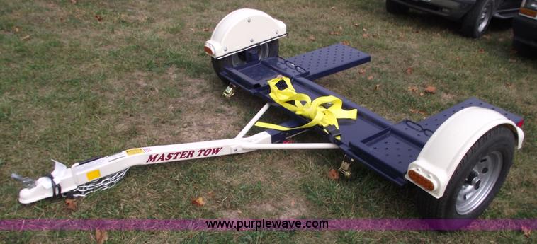 image for item C5674 2011 Towmaster tow dolly