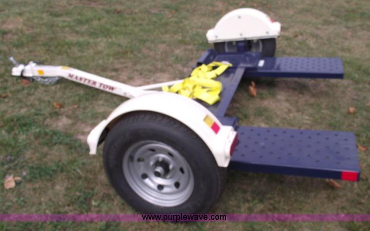 image for item C5674 2011 Towmaster tow dolly