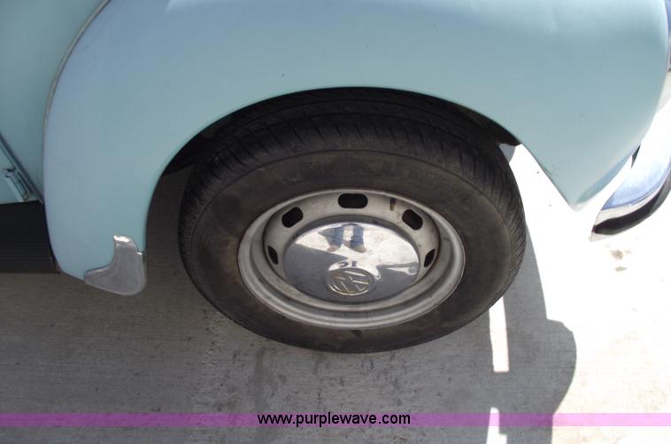 image for item C5679 1972 Volkswagen Beetle