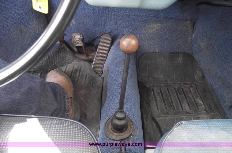 image for item C5679 1972 Volkswagen Beetle