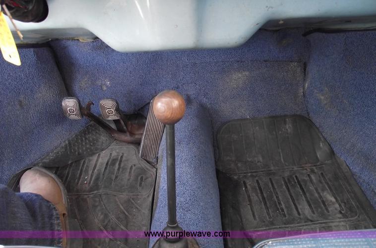 image for item C5679 1972 Volkswagen Beetle