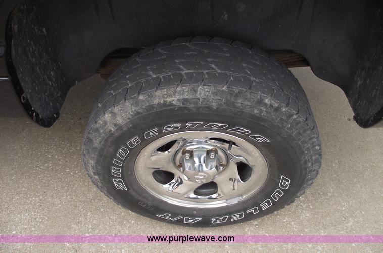 image for item C5681 1998 Dodge Ram 1500 Sport pickup truck