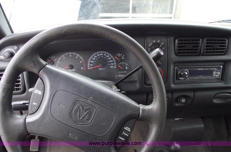 image for item C5681 1998 Dodge Ram 1500 Sport pickup truck