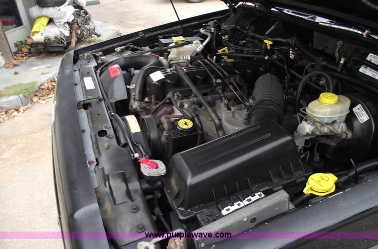 image for item C5682 1999 Jeep Cherokee Sport SUV