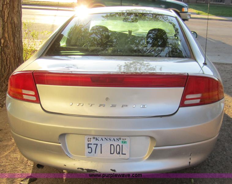 image for item C9872 2001 Dodge Intrepid SE