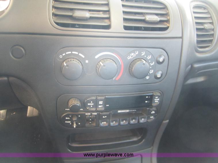 image for item C9872 2001 Dodge Intrepid SE