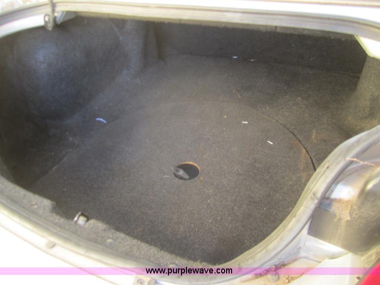 image for item C9872 2001 Dodge Intrepid SE