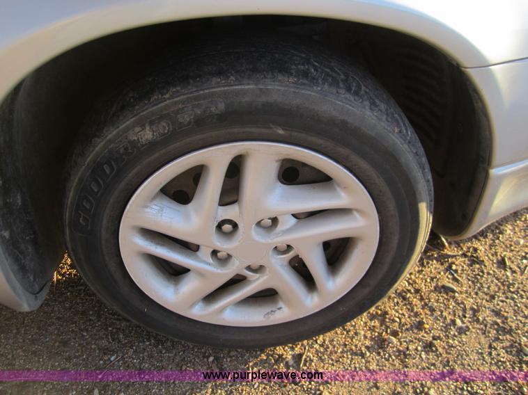 image for item C9872 2001 Dodge Intrepid SE