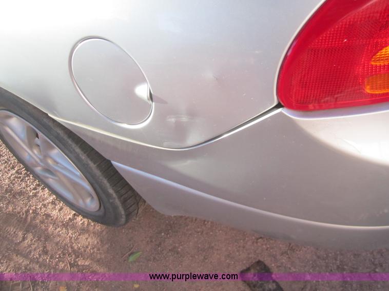 image for item C9872 2001 Dodge Intrepid SE