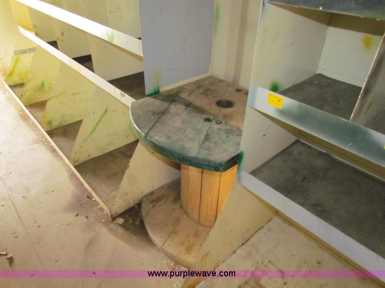 image for item D9055 2002 storage container